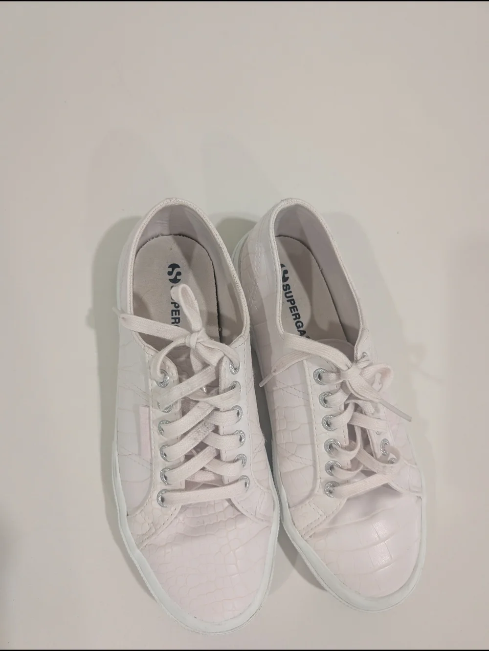 Superga Women’s Low-Top Sneakers in Pale Pink
